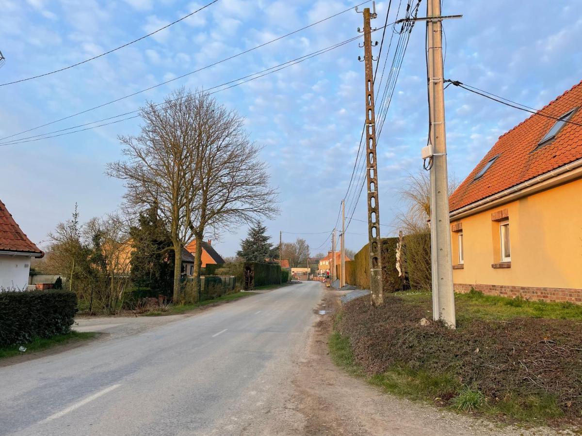 Villa Gite A La Campagne Mais Proche De Tout Moringhem Exterior foto